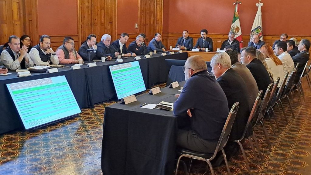 Reunion-del-ima-para-cobrar-rutas-municipales - Enbroncados Ima-cobro Estatal-rutas-municipales-congreso