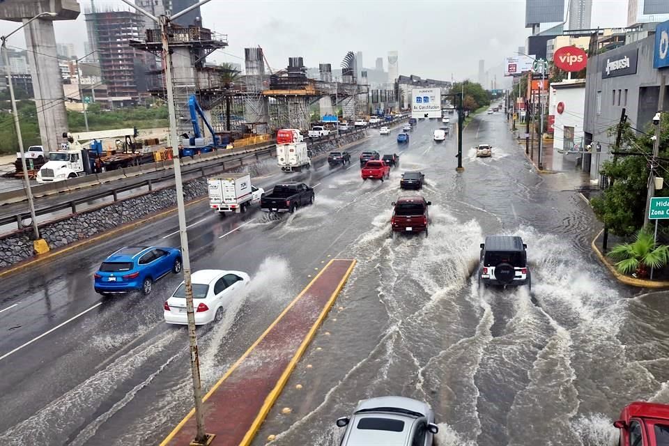Drenaje Pluvial, Vialidades Monterrey, Encharcamientos, Par Vial