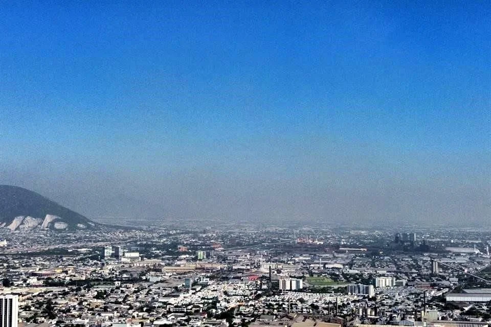 La Capa Gris Es Llamada También Nata De Contaminación Y Es Reflejo De La Mala Calidad Del Aire En Nuevo León.