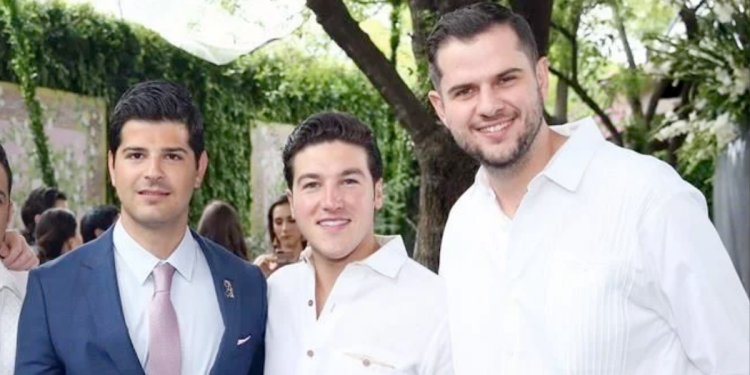 Amigos De Samuel García, Grupo Dos Banderas, Contratos Millonarios, Apoyo Escolar, Grupo Textilero Cal - Enbroncados