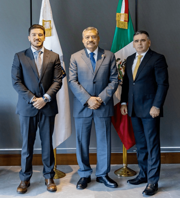 Enbroncados-palacio-de-gobierno-del-estado-de-nuevo-leon - Enbroncados Consejo Universitario Uanl Y El Palacio De Gobierno Del Estado De Nuevo León - Enbroncados - Enbroncados