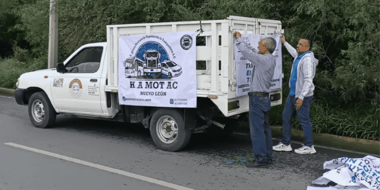 Transportistas De Nuevo León - Enbroncados - Enbroncados