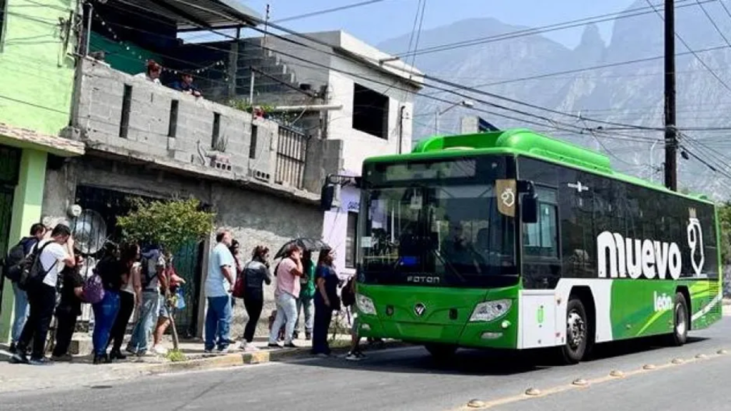 Transporte Público De Nuevo León En Crisis. - Enbroncados