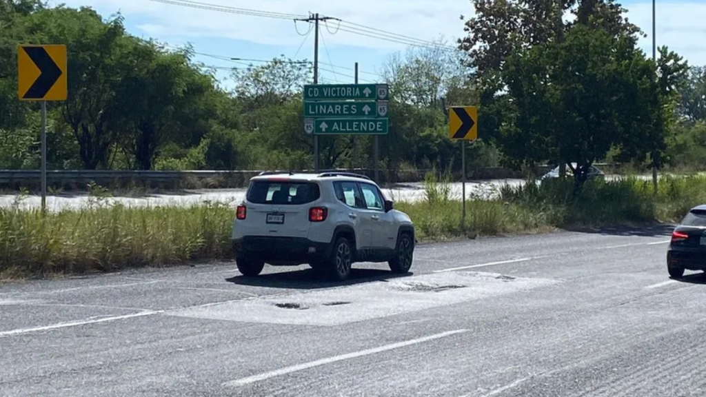 Baches-carretera-nacional-causa-accidentes - Enbroncados