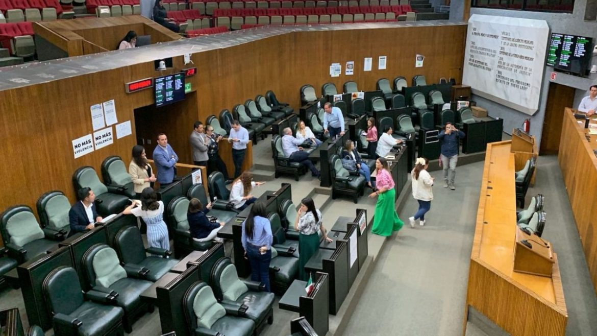 Diputados Locales Exigen Publicación De Decretos Pendientes - Enbroncados